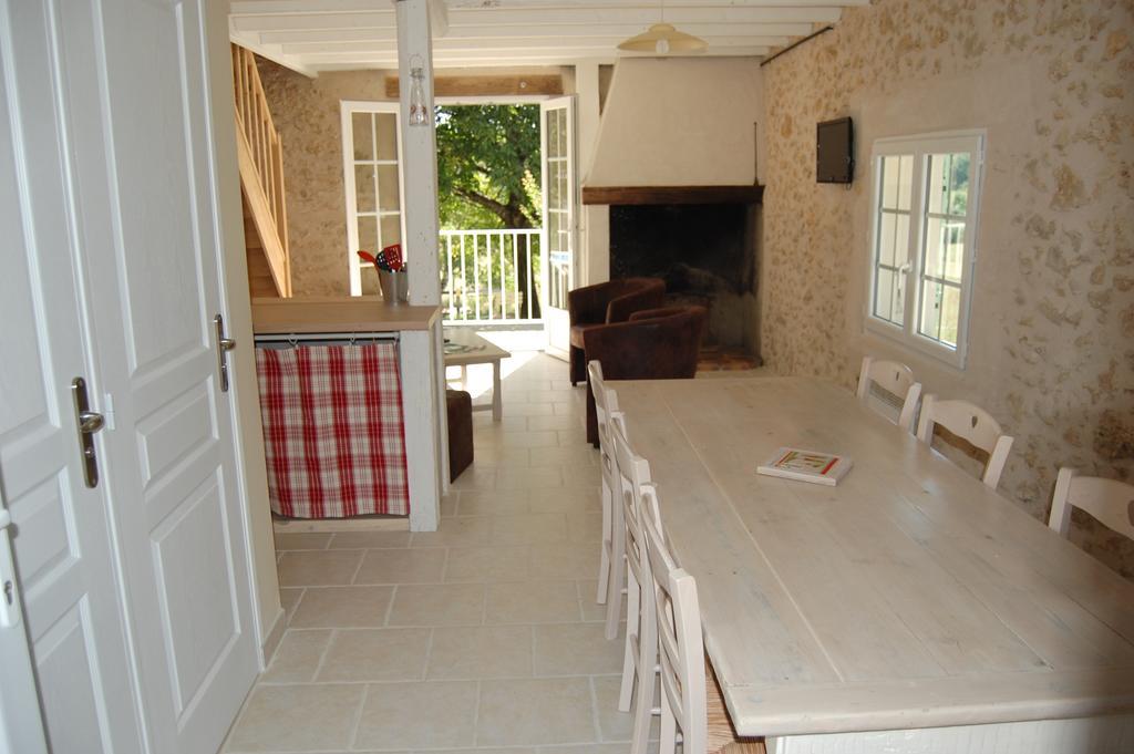La Petite Maison Campsegret Szoba fotó